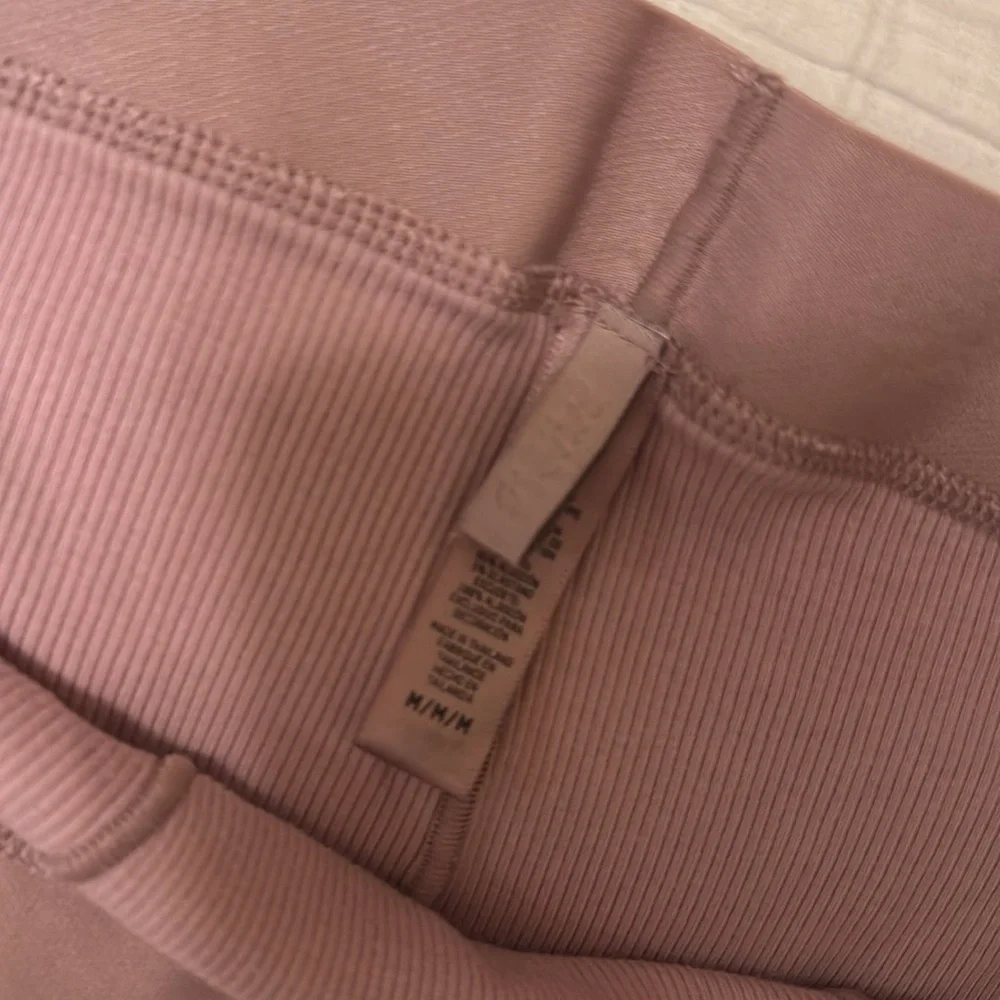 Skims Cotton Rib Boxer Rare Levender color ****Currently out of stock NWOT - Picture 3 of 4